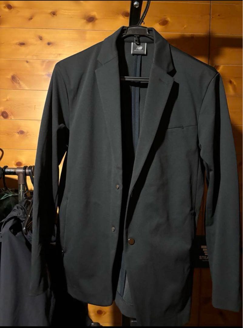 ニューバランスMET24 （スーツ　セットアップ）ブラック（M）