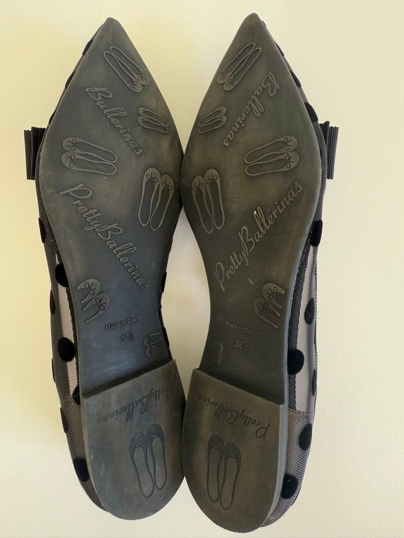 【美品】Pretty Ballerinas ドット柄 フラットシューズ　ブラック