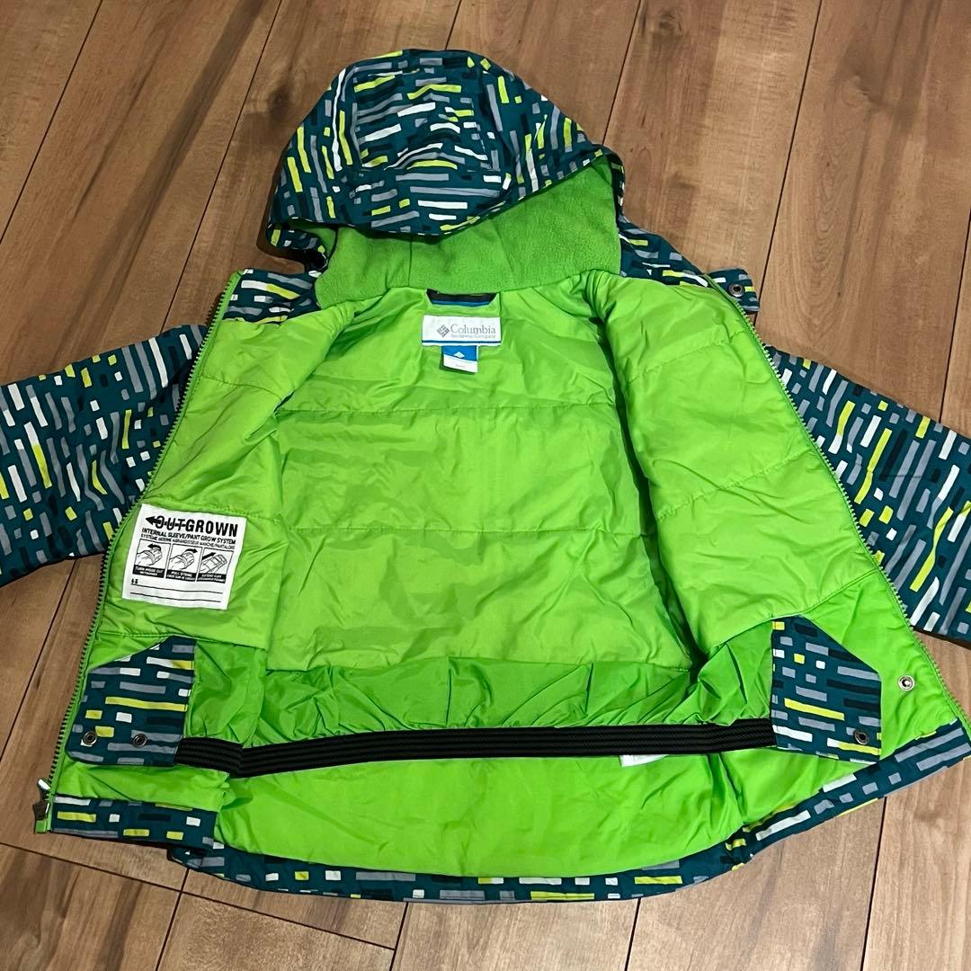 Columbia コロンビア　110 外遊び　スノーウェア　男の子