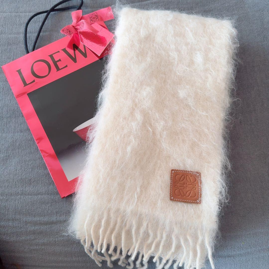 smiley☺︎ LOEWE クリーム色 モヘア混合マフラー