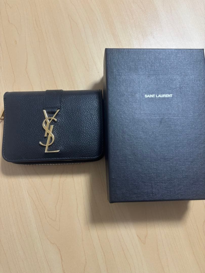 SAINT LAURENT サンローラン 二つ折り財布