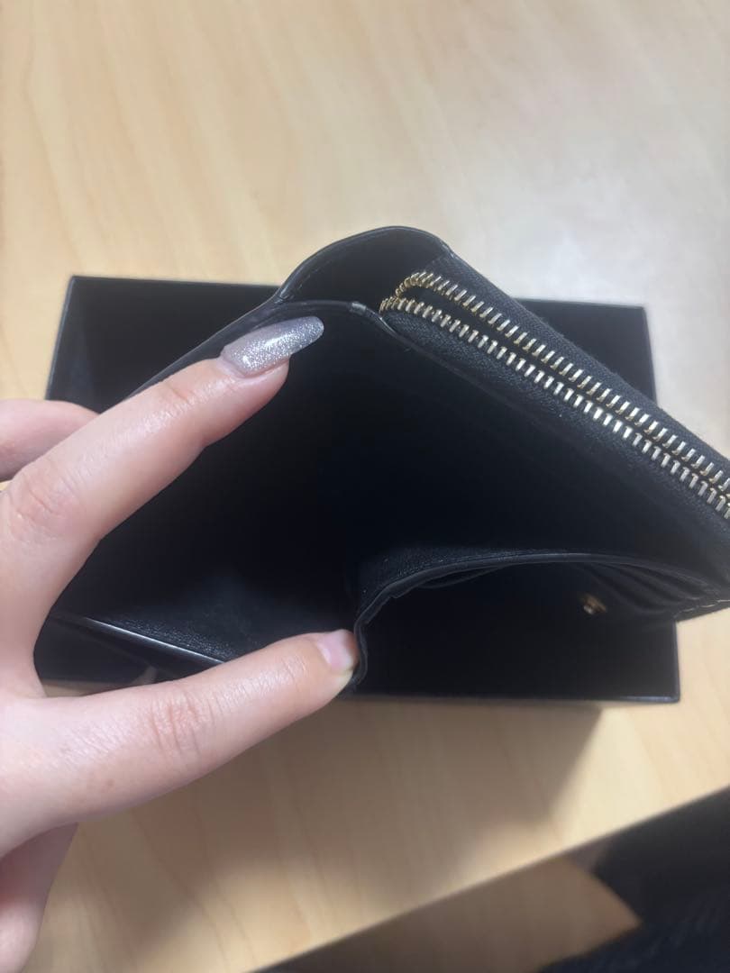 SAINT LAURENT サンローラン 二つ折り財布