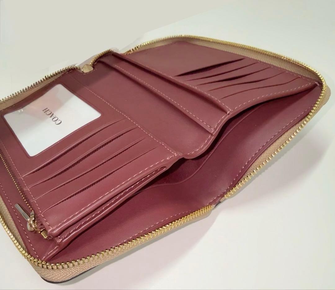 【 新品未使用 】COACH ベージュ 二つ折り財布