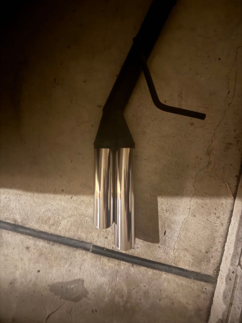 30プリウス　ワンオフマフラー