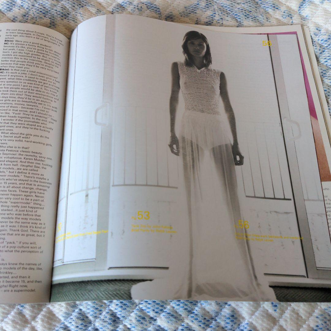 bikini　helena christensen