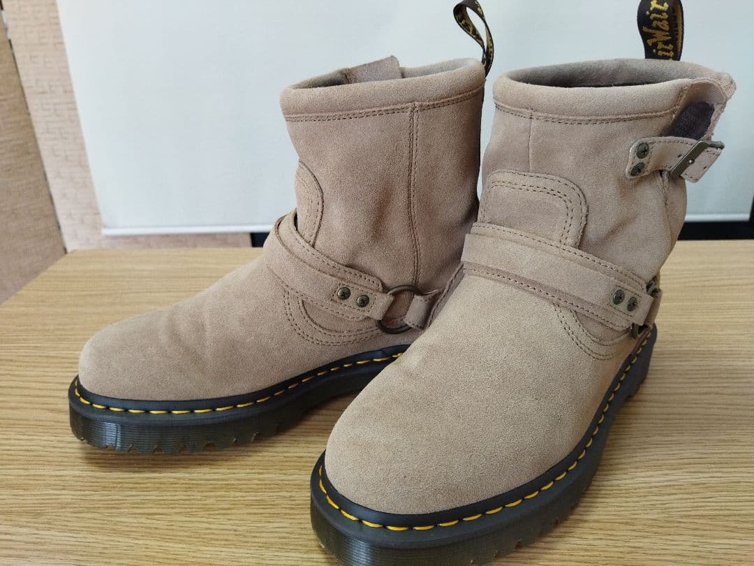 紺*野様 Dr. Martens ベージュ スエード ワークブーツ　アンクルブー