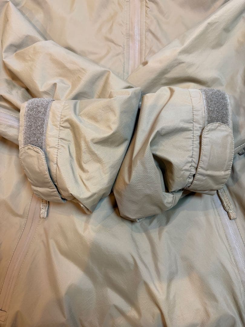 【美品実物】⭐️イギリス軍 PCS サーマルスモック ライトオリーブ M相当⭐️