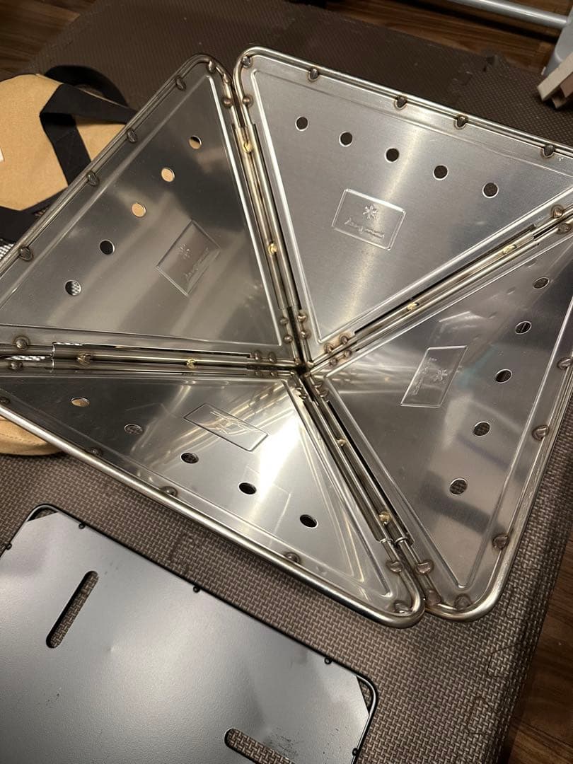 スノーピーク 焚き火台Mスターターセット　新品未使用【あやかじ】15時まで