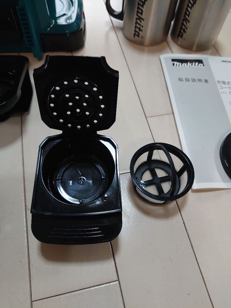 Makita 充電式コーヒーメーカー（コードレス）すぐ使えます マキタケース付き