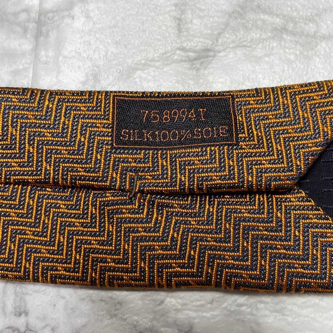 エルメス　HERMES ネクタイ　H オレンジ　ソリッドタイ　スーツ　シャツ