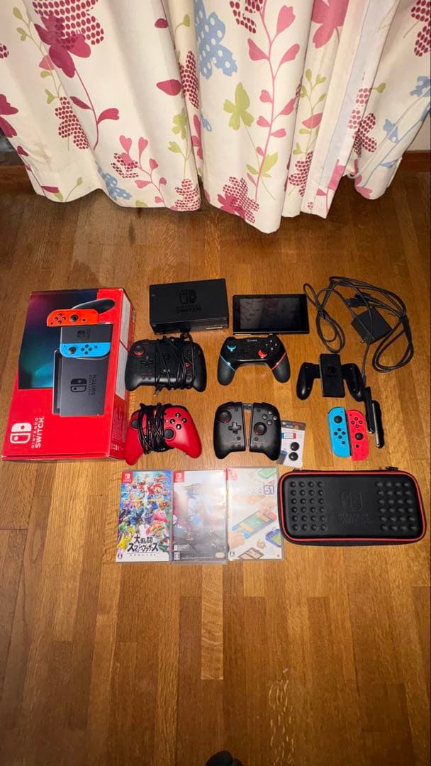 S*i様 Nintendo Switch 本体 ゲームソフト3セット付き