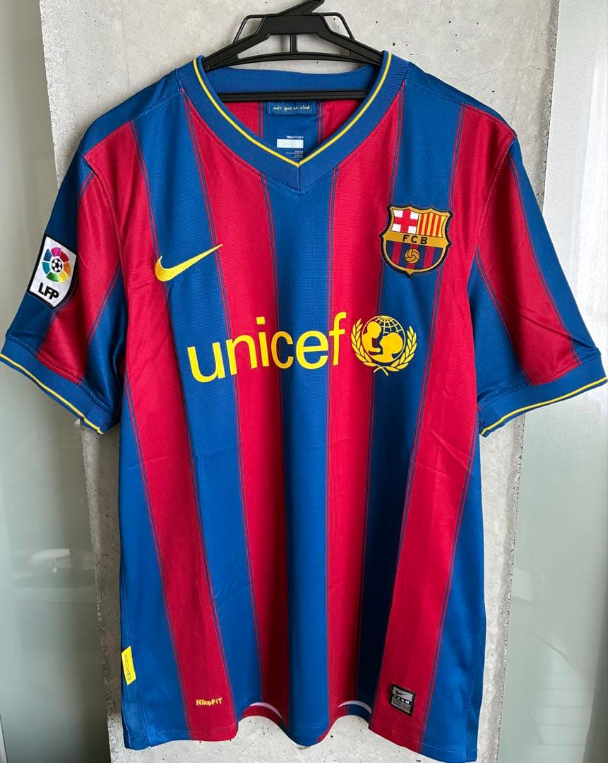 【 FC バルセロナ サッカー ユニフォーム サイズ M 正規品 】