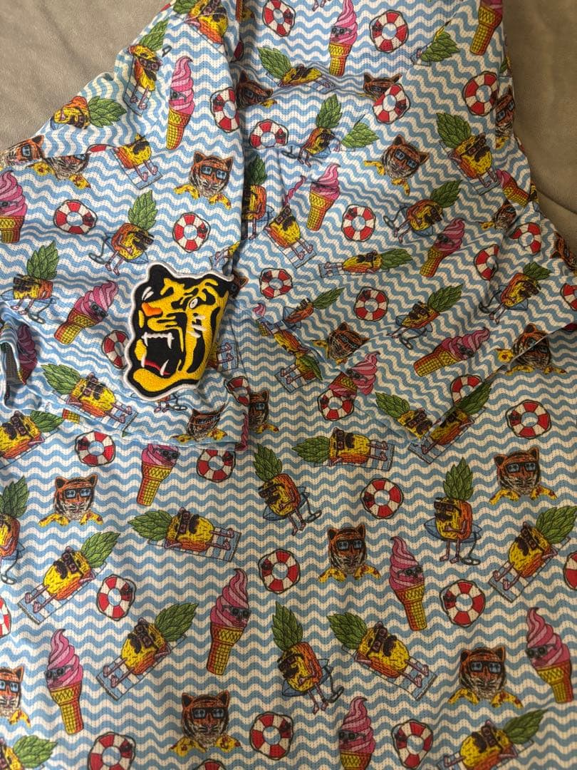 阪神タイガース　ユニホームグッズ