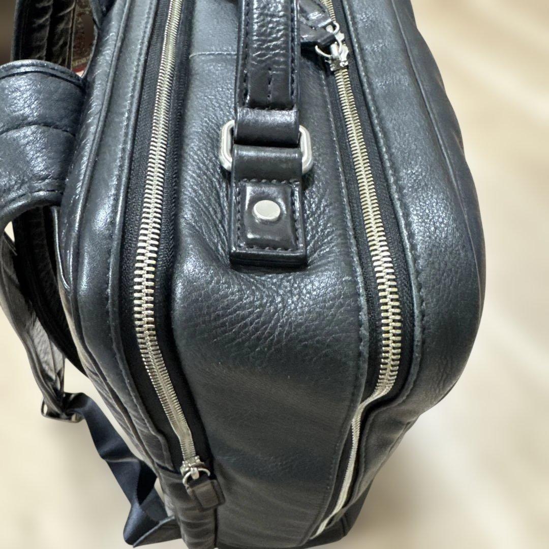 土屋鞄 トラベル バックパックブラック