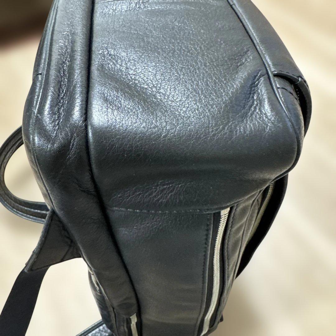 土屋鞄 トラベル バックパックブラック