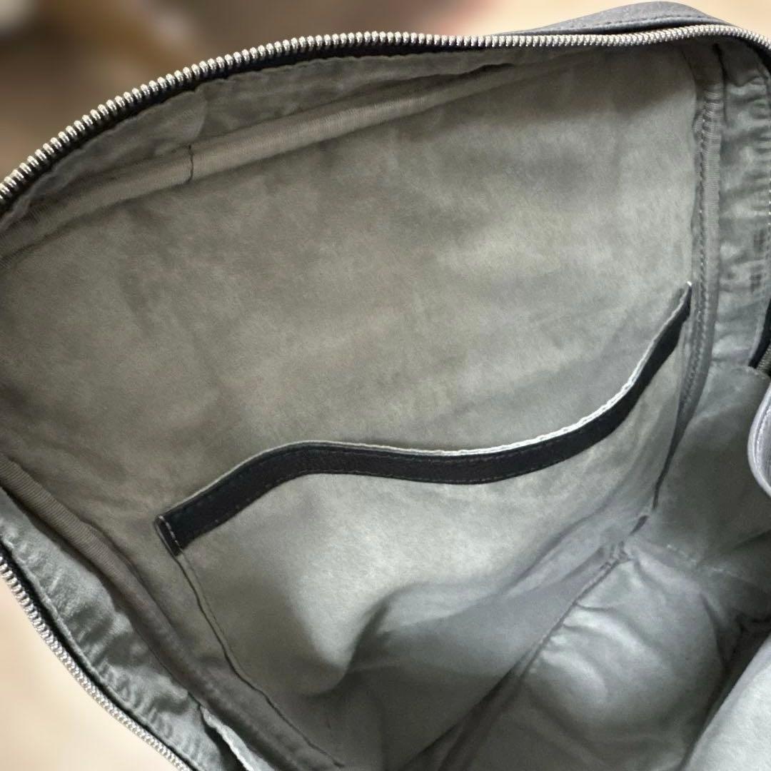 土屋鞄 トラベル バックパックブラック