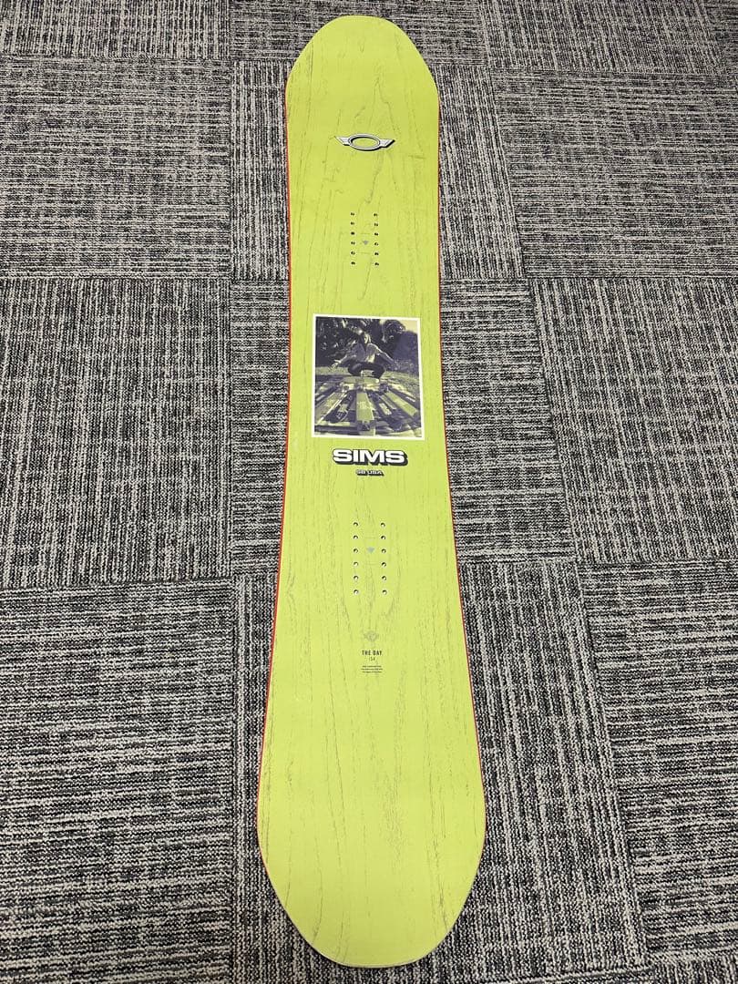 SIMS THE DAY イエロー/パープル 154