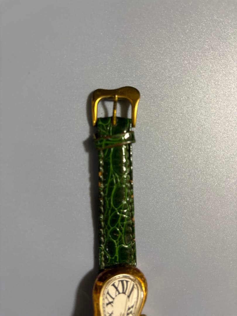 サルバドールダリ　アンティーク腕時計　記憶の固執の溶ける時計