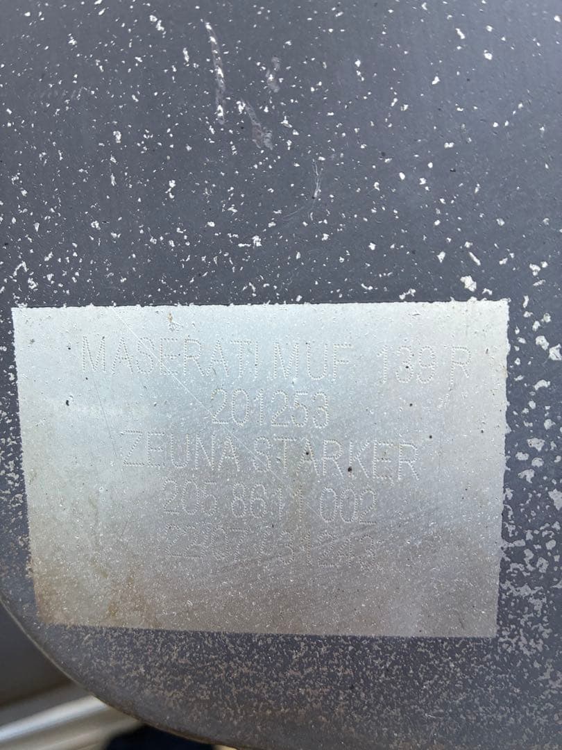 【たいき】マセラティクワトロポルテ4.2 2007年式スポーツＧT 部品