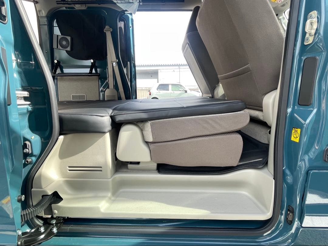 EVERY ワゴン用　後部座席マット 車中泊