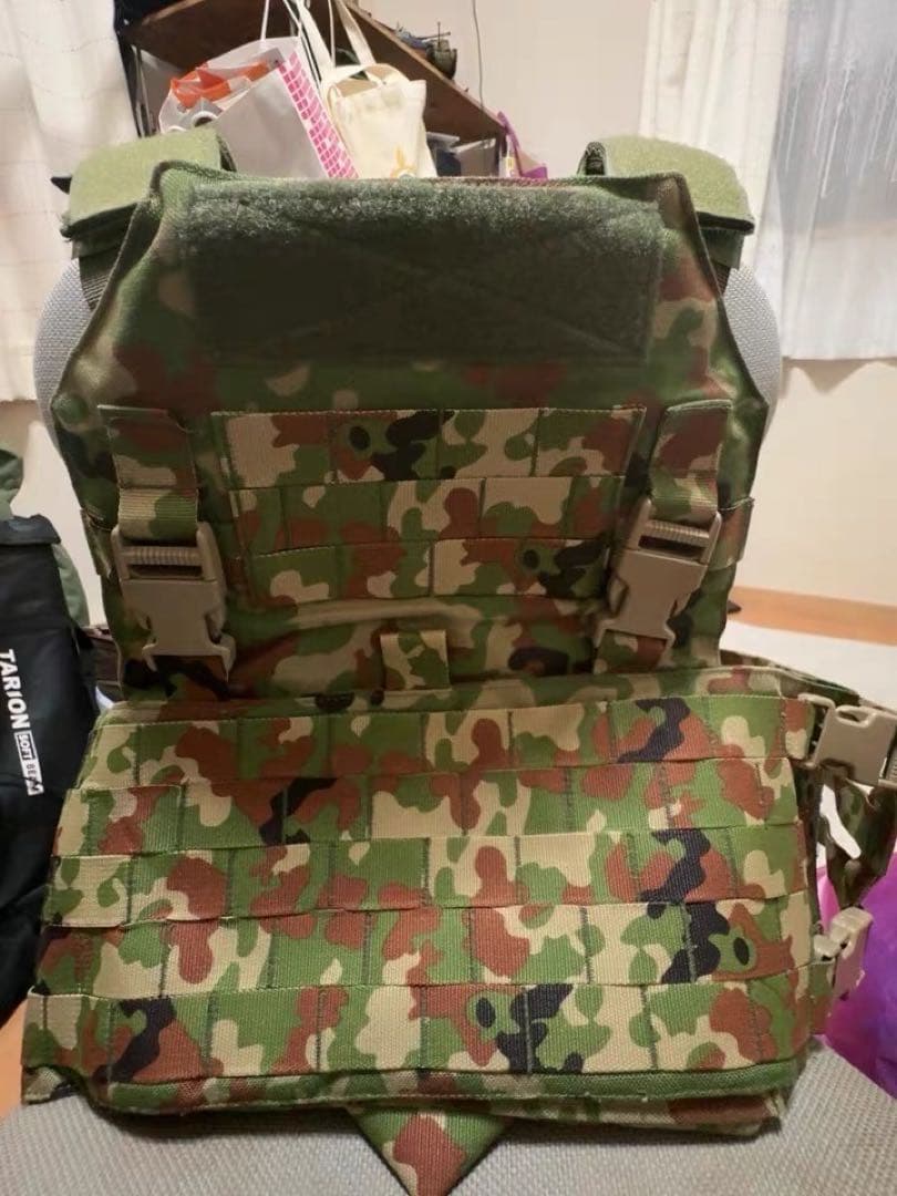 肉まんさん専用自衛隊　18式プレートキャリア　レプリカ