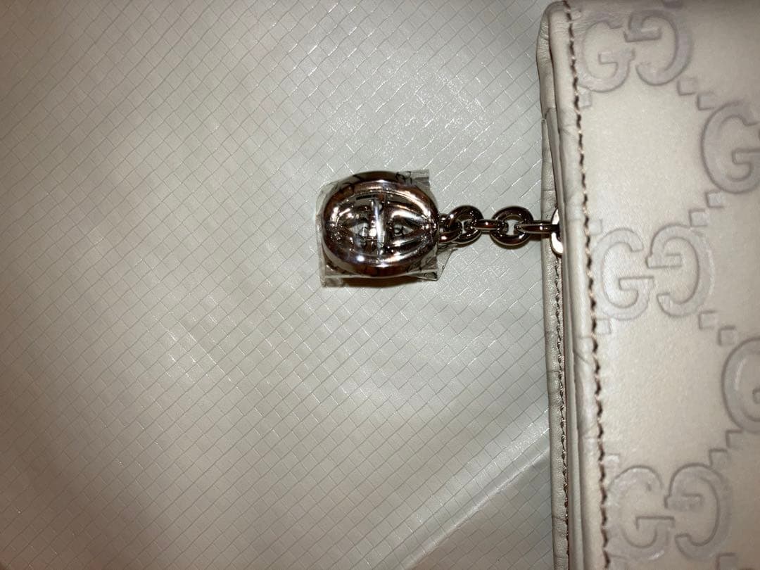 専用　Gucci シマレザー短財布