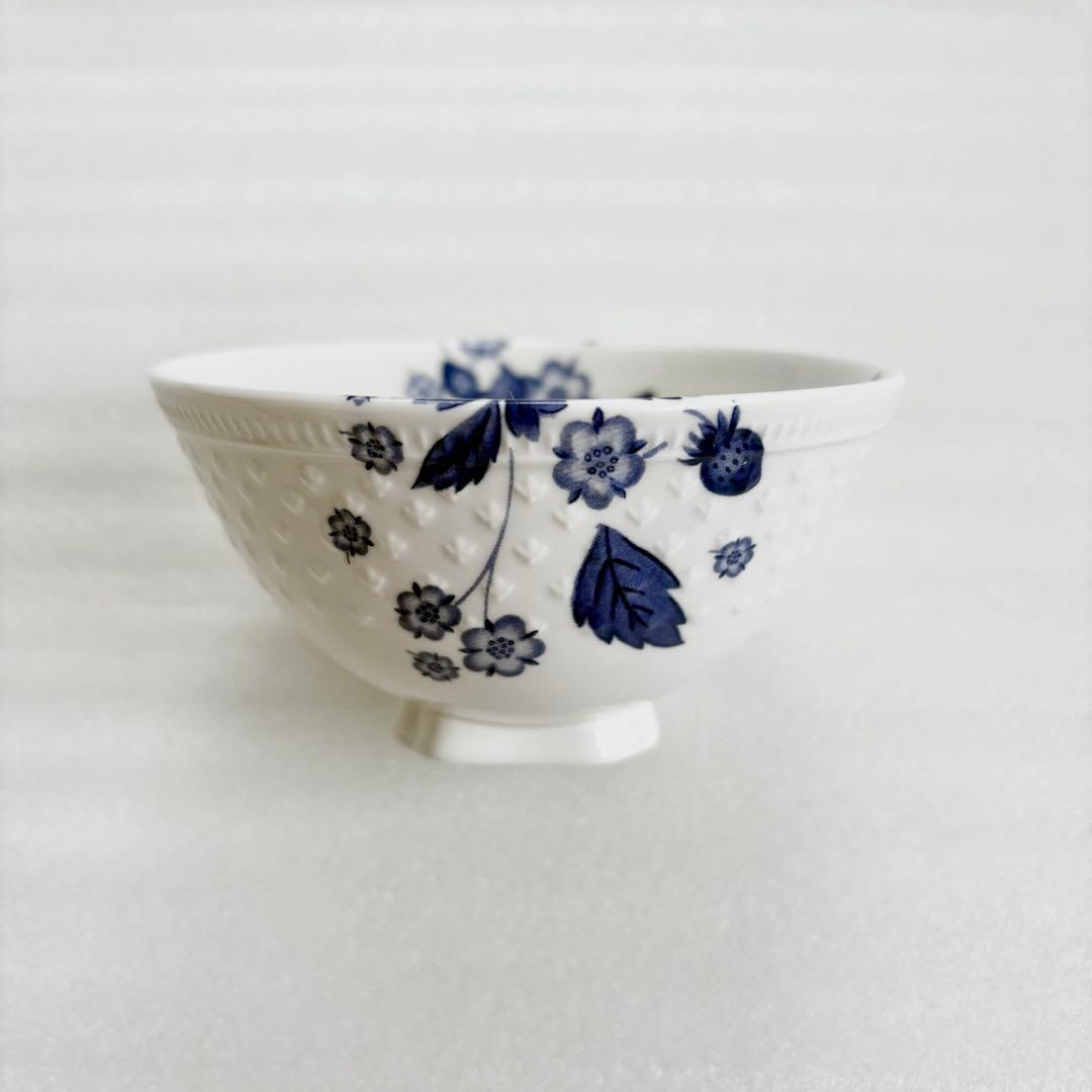 ウェッジウッド ストロベリーブルーム インディゴ 茶碗 ライスボウル M&L