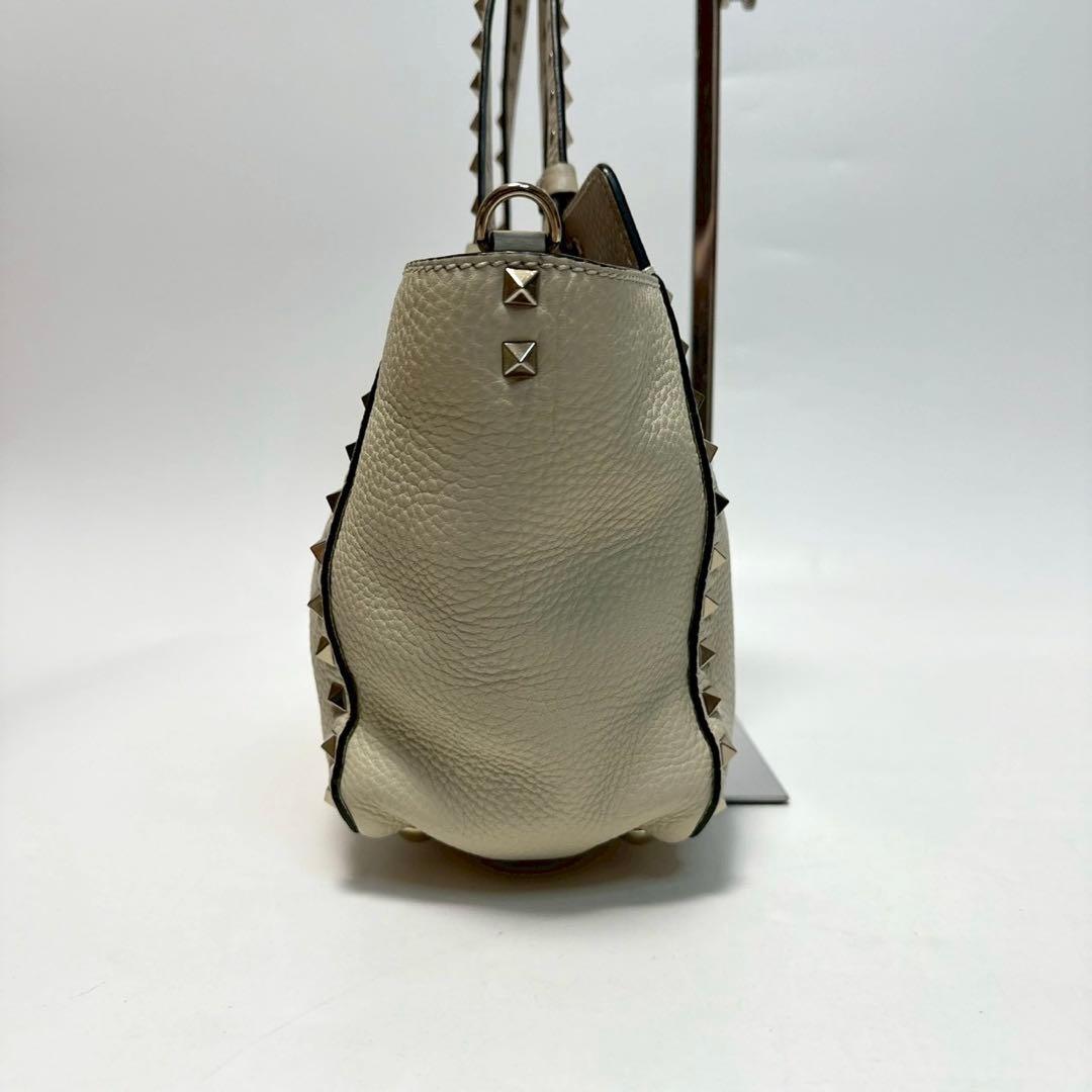 t95【極美品】保存袋付　ヴァレンティノロックスタッズシボ革2wayショルダー.