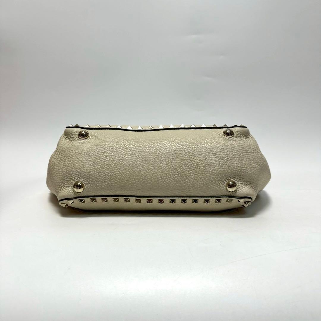 t95【極美品】保存袋付　ヴァレンティノロックスタッズシボ革2wayショルダー.