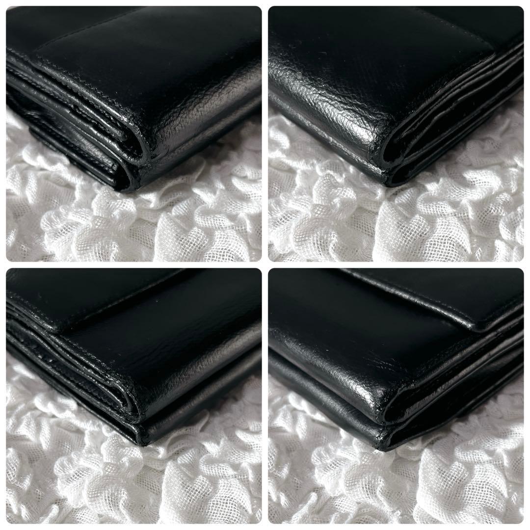 CHANEL ブラック 三つ折り財布　シャネル　ココマーク　レザー　コンパクト