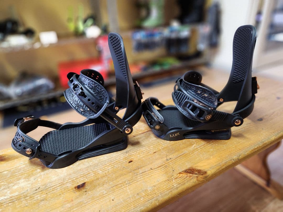 24-25 UNION JULET (S サイズ)