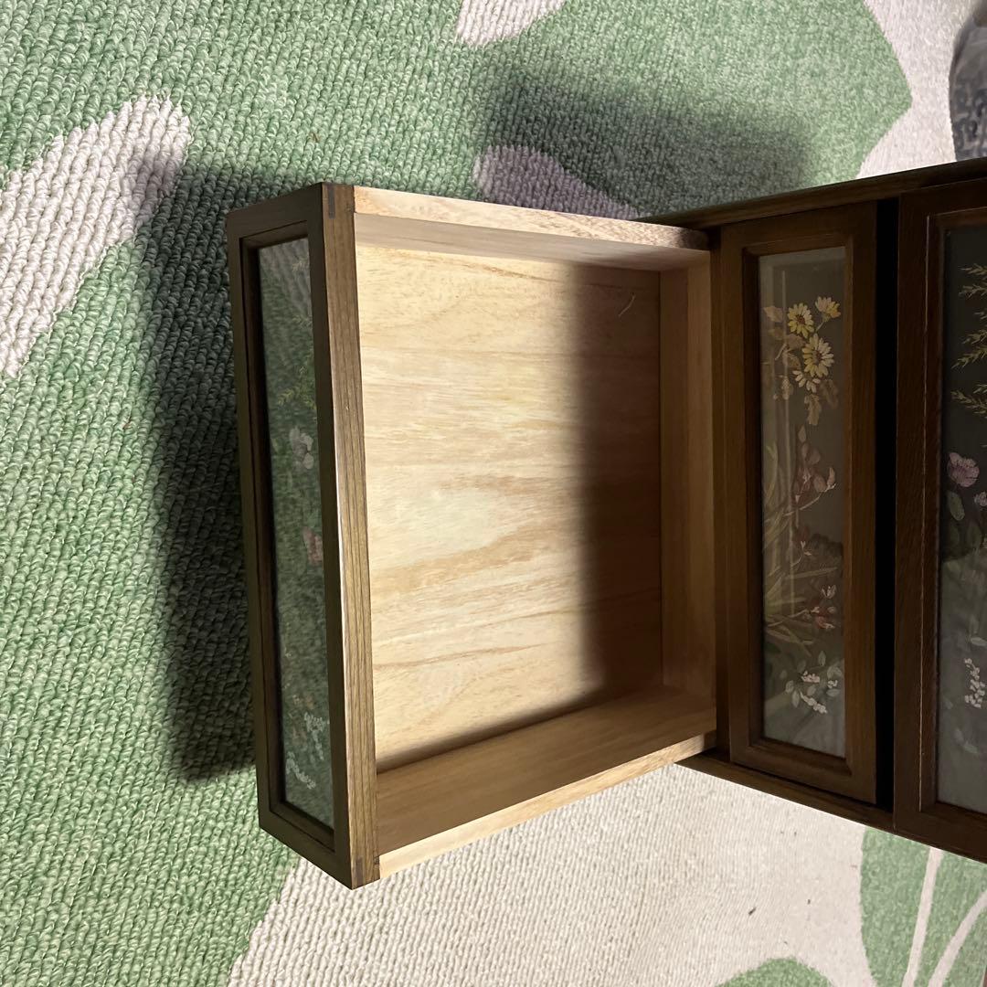 戸塚刺繍作品　木製花柄3段引き出し