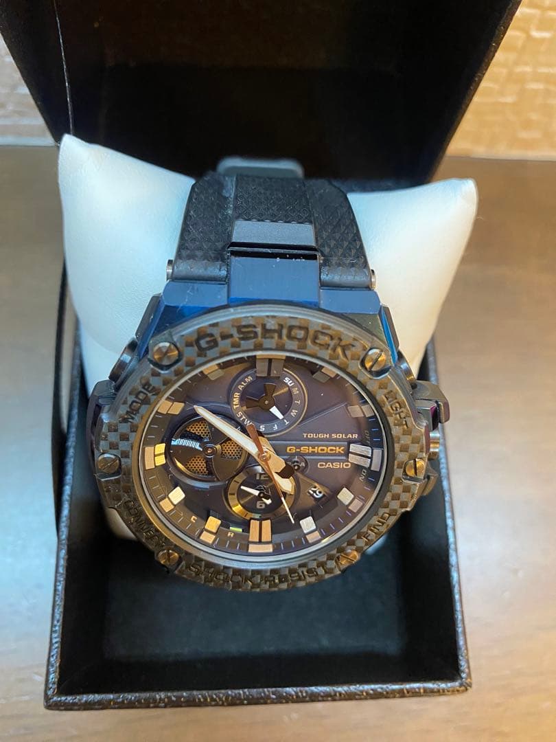 【極美品/レア】G-SHOCK GST-B100XB-2AJF 海外セレブ愛用