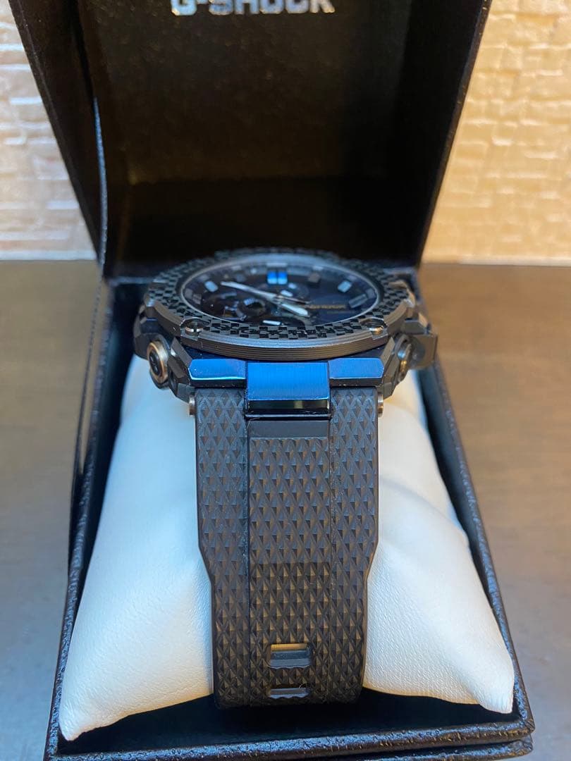 【極美品/レア】G-SHOCK GST-B100XB-2AJF 海外セレブ愛用