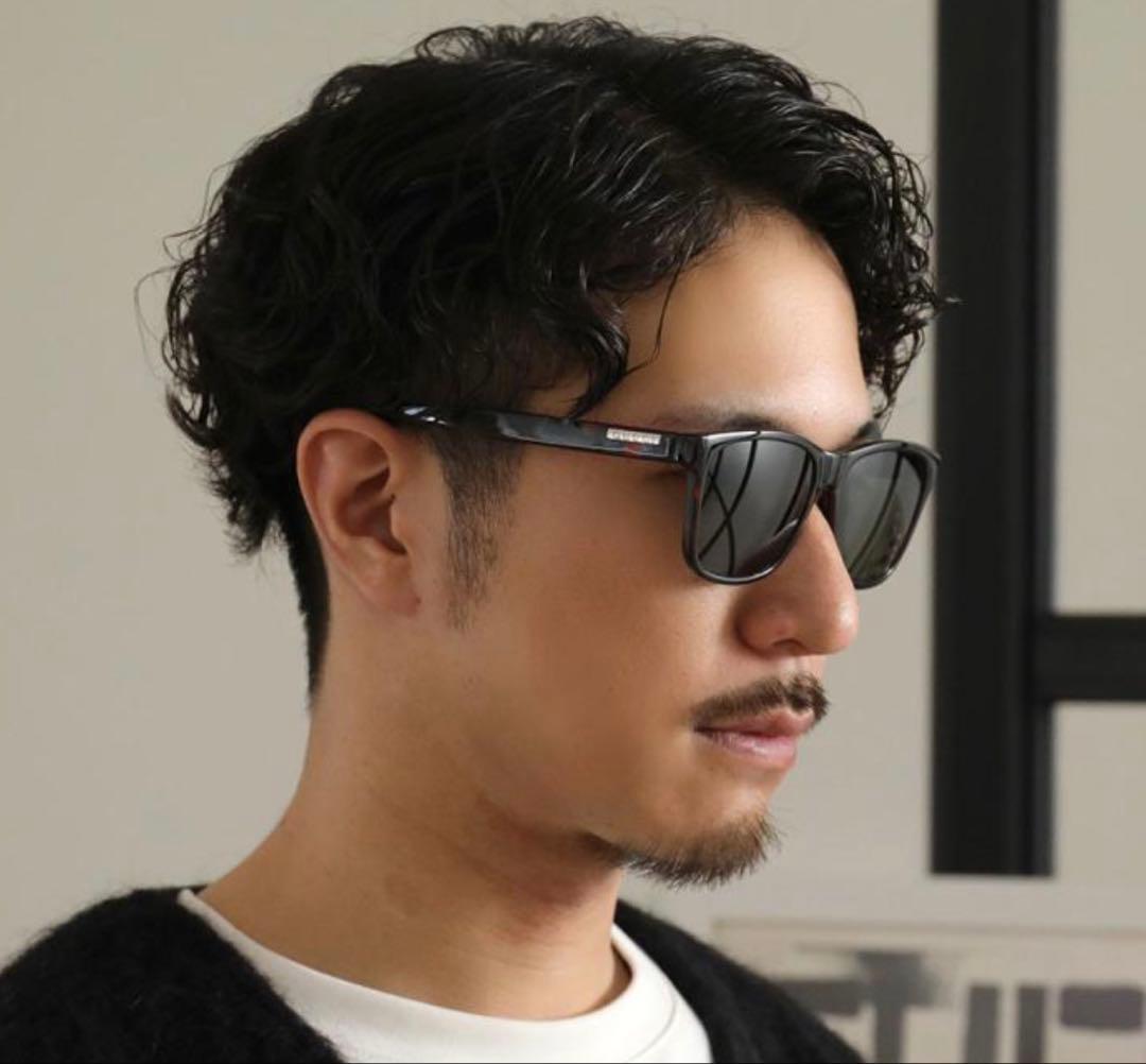 グッチ GUCCI サングラス スクエア　太ブチ　ブラック　金