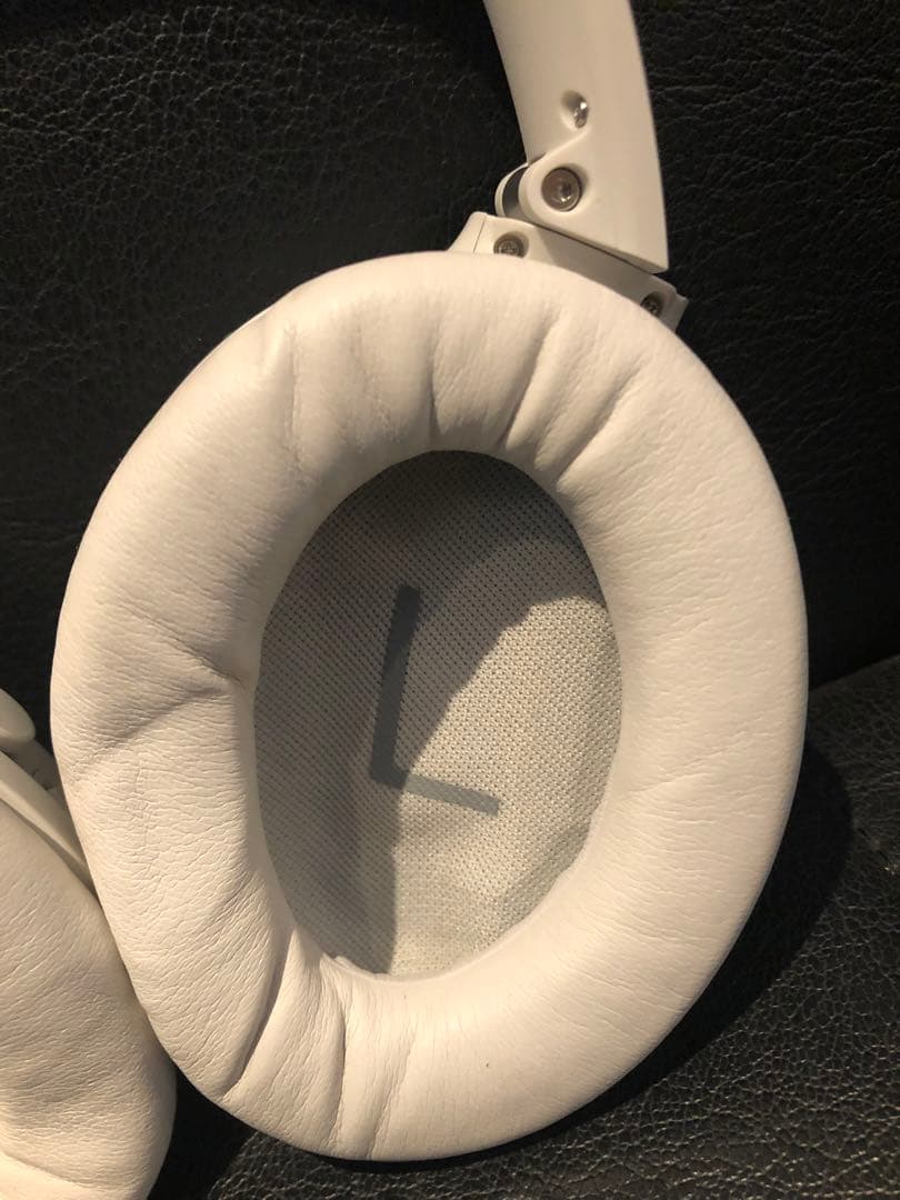 Bose ヘッドホン ホワイト　動作未確認　値下げ！