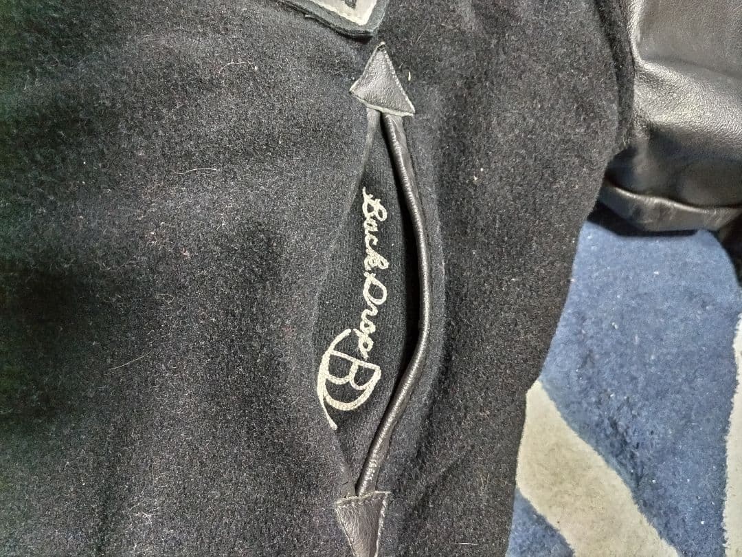 バックドロップ　スタジアムジャンバー　HEWITT 42 USA製