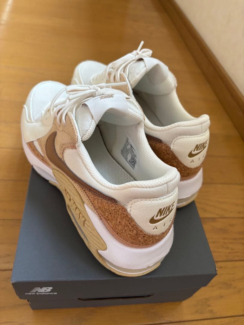 【希少・新品】NIKE エアマックス エクシー コルク 25cm