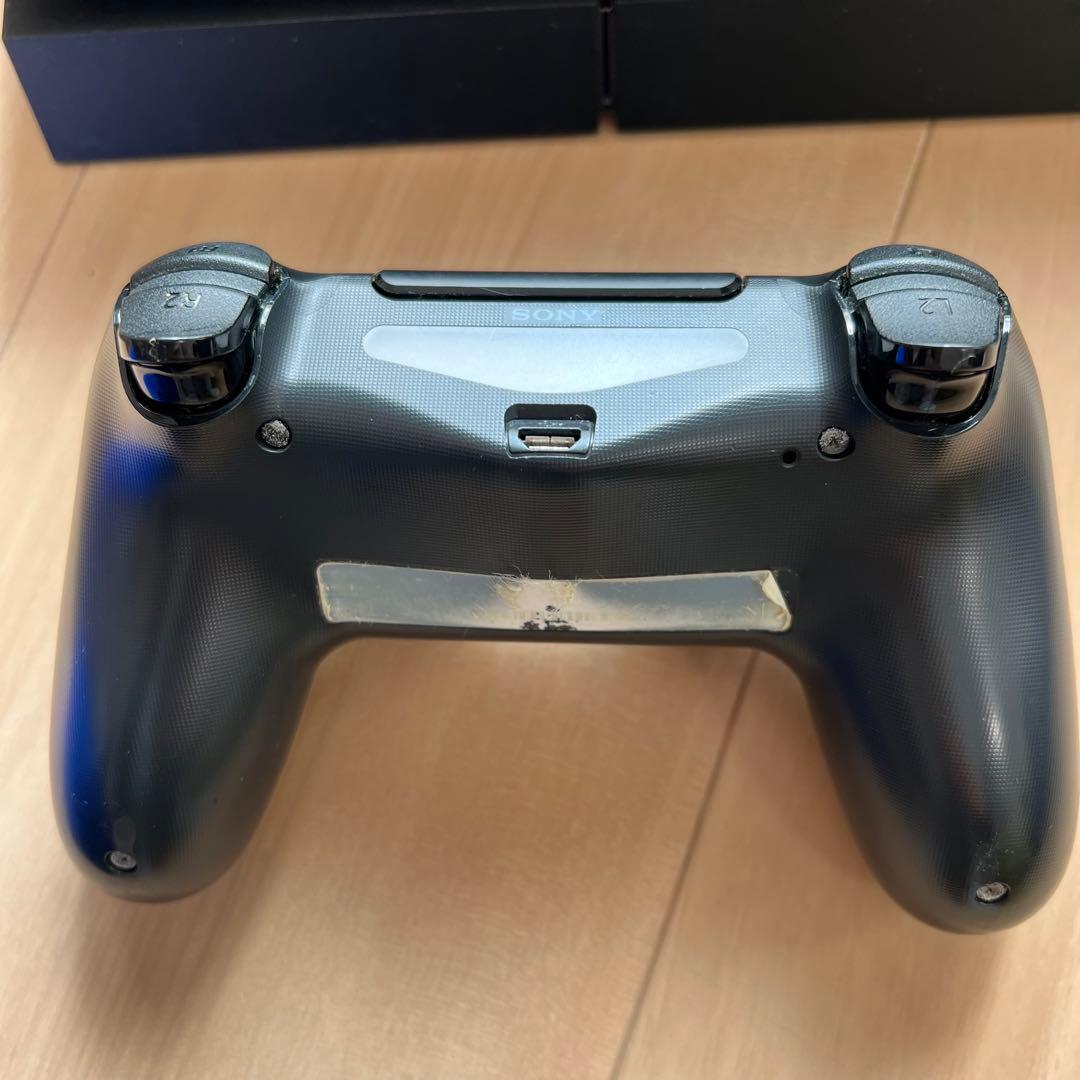 【最短当日発送】プレステ4 CUH-1100AB01