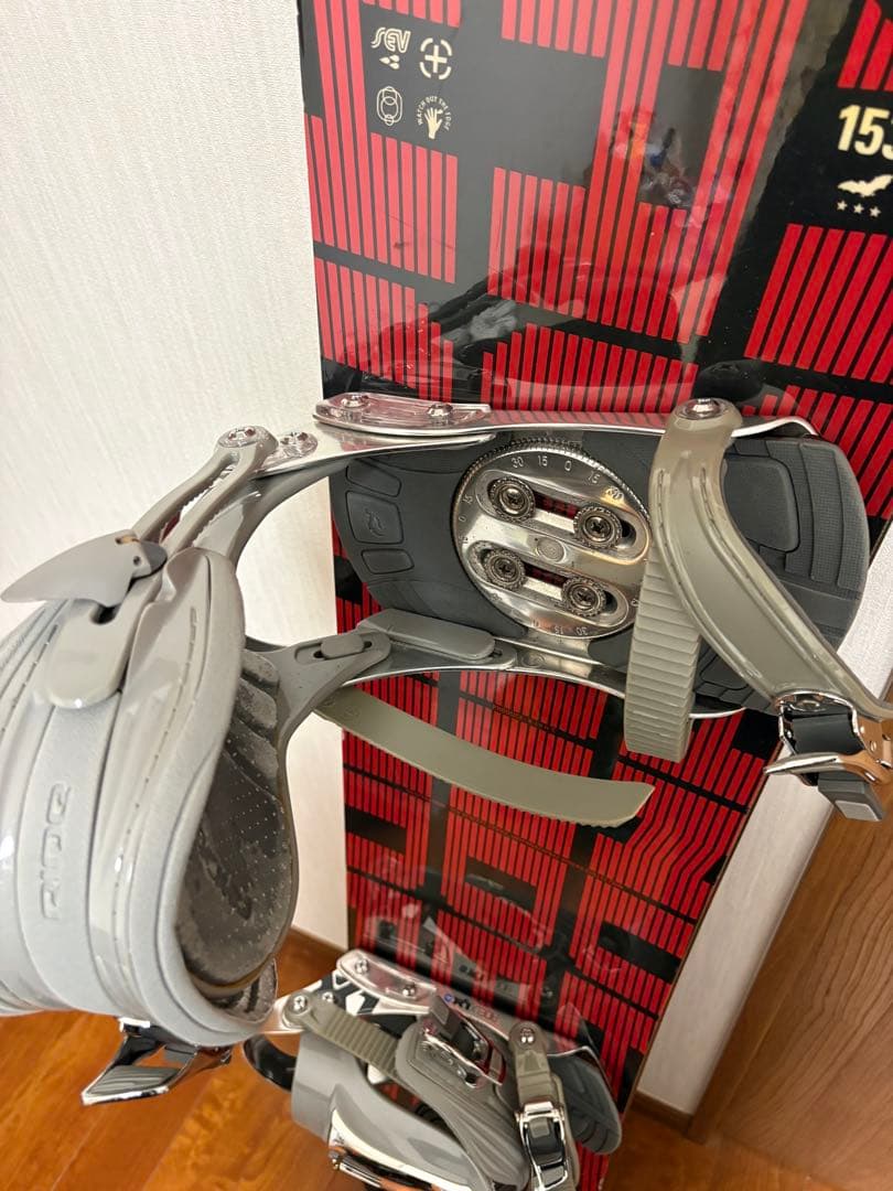 スノーボード 板　153cm savander 赤黒デザイン