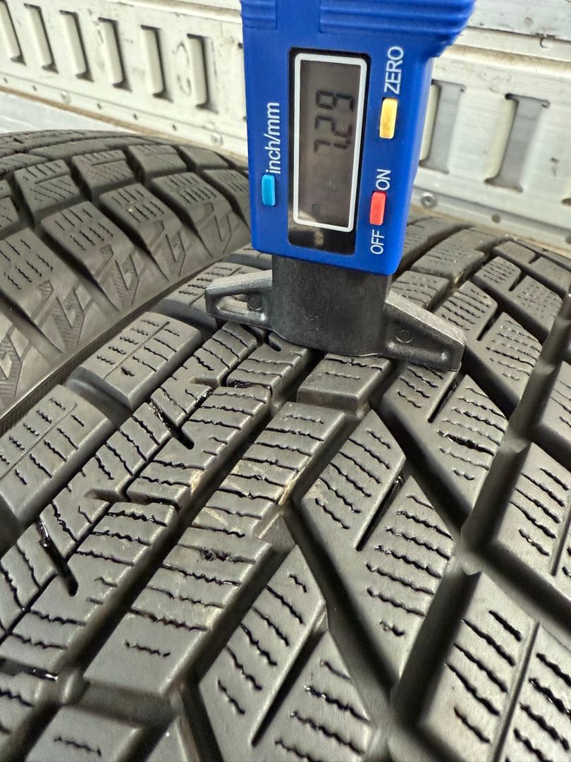 ヨコハマスタッドレス155／65R14 75Q深溝