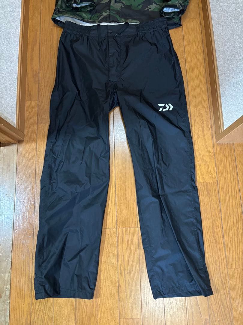 ダイワ レインマックス DR-3823 美品 レインスーツ グリーンカモ