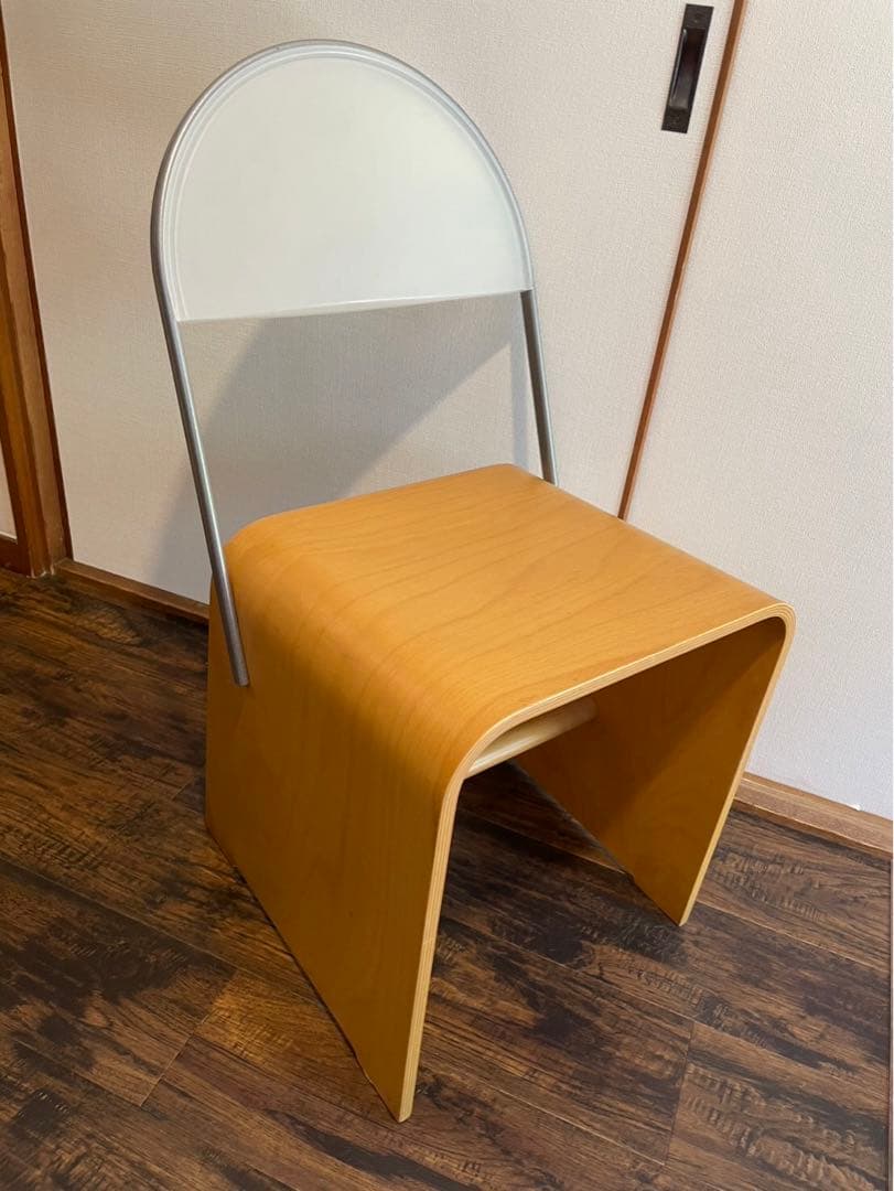 無印　エンツォマーリ　デザイン　ENZO MARI ダイニングチェア　b