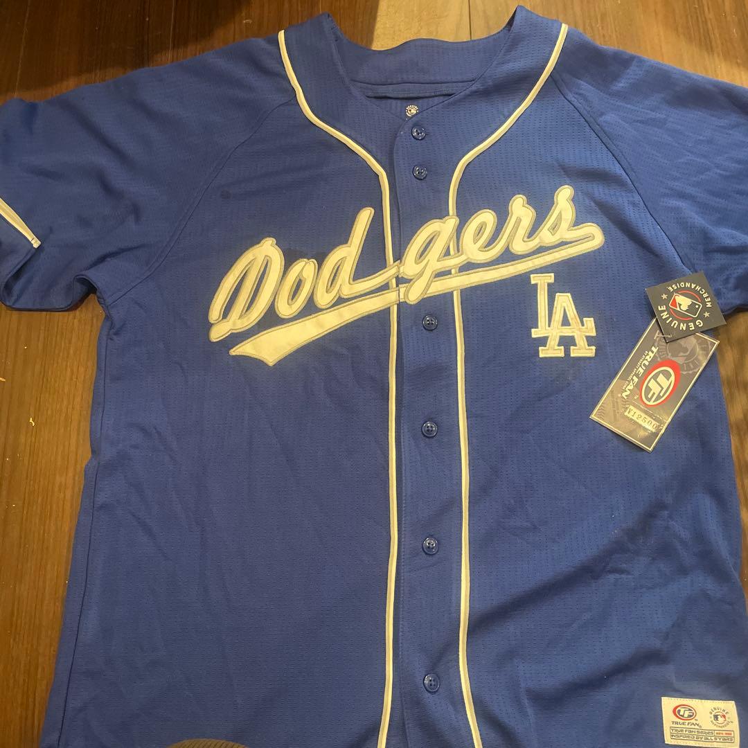 Dodgers ユニフォーム 青 True Fan 海外ものでLサイズです。