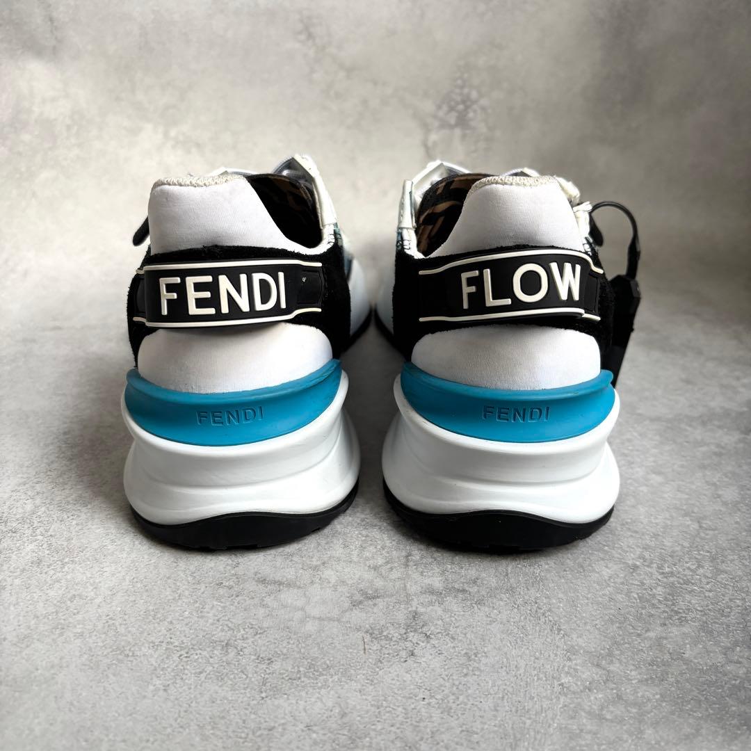 お値下げ済み FENDI FLOW スニーカー サイドジップ ズッカ 青