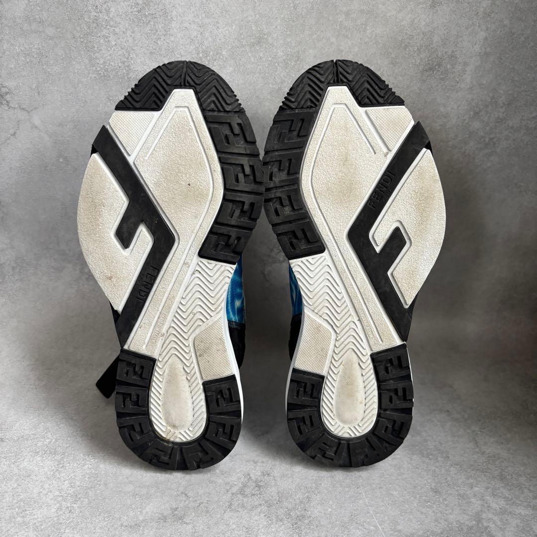 お値下げ済み FENDI FLOW スニーカー サイドジップ ズッカ 青