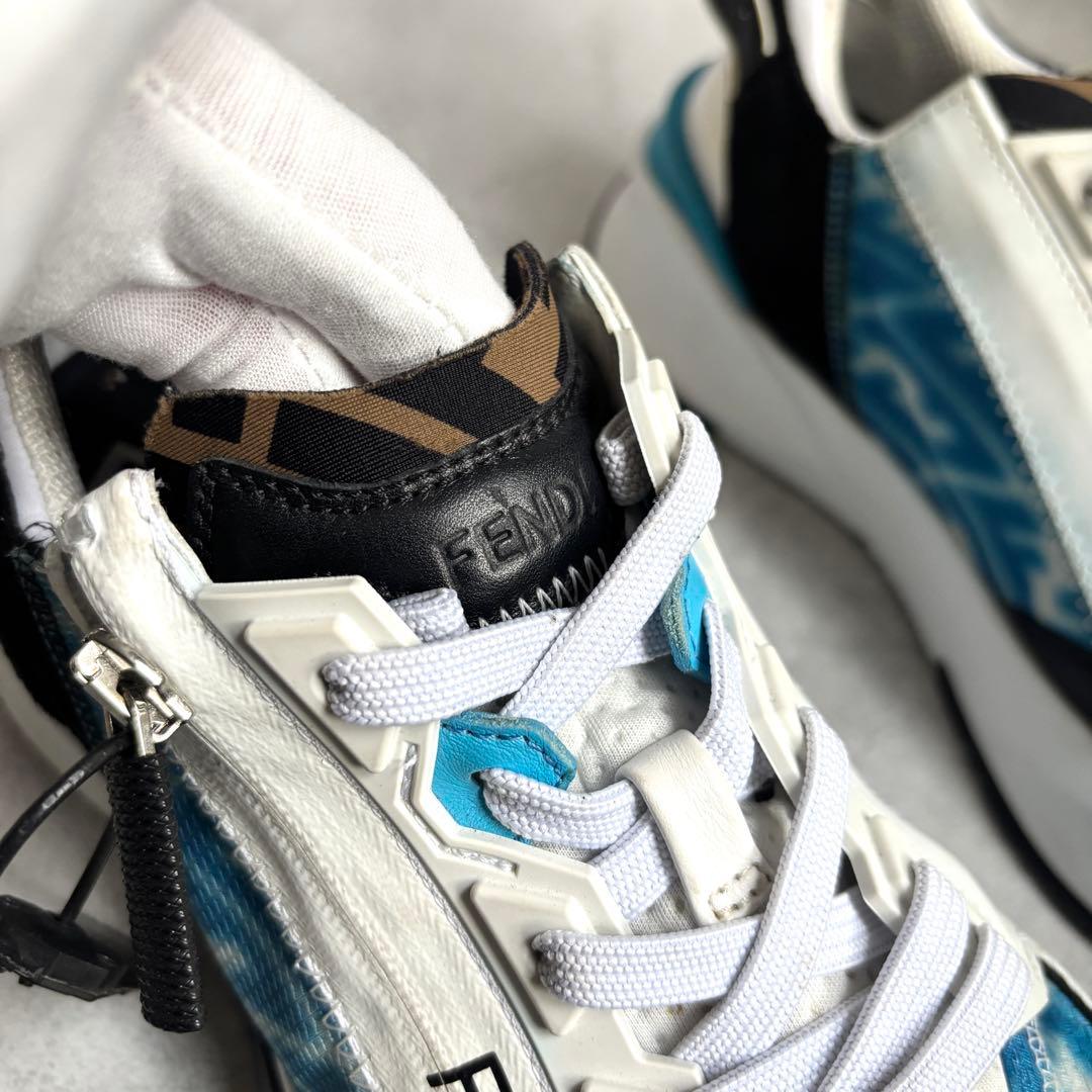 お値下げ済み FENDI FLOW スニーカー サイドジップ ズッカ 青