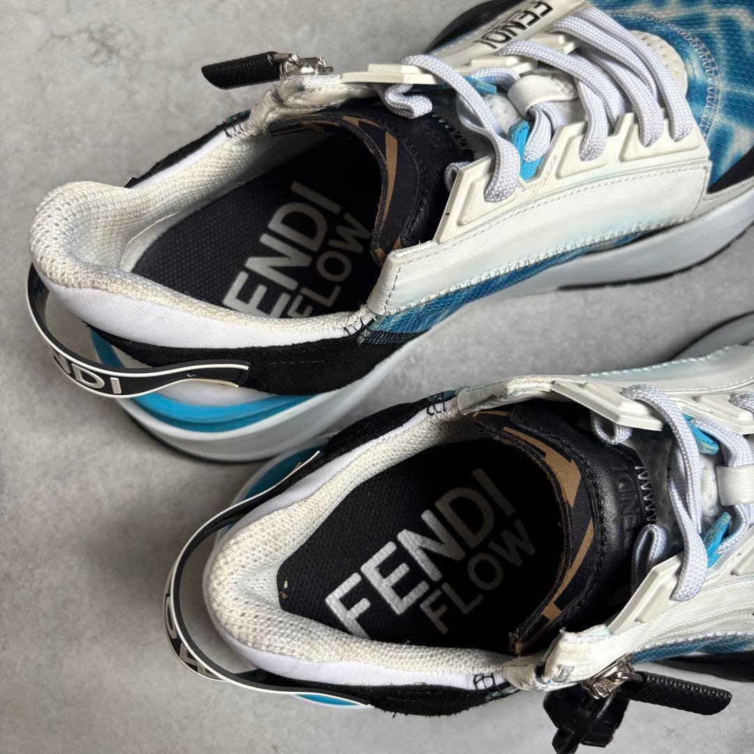 お値下げ済み FENDI FLOW スニーカー サイドジップ ズッカ 青