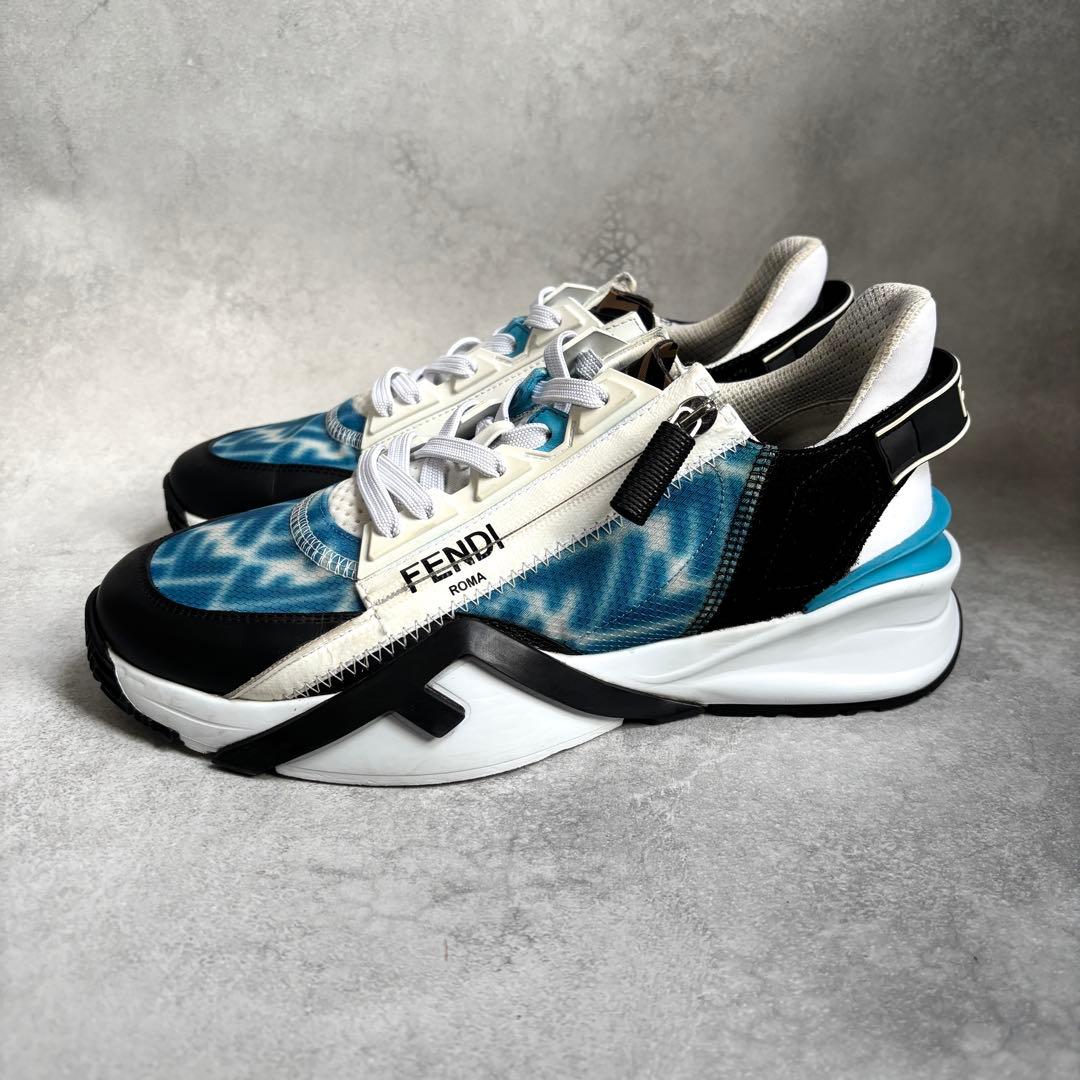 お値下げ済み FENDI FLOW スニーカー サイドジップ ズッカ 青