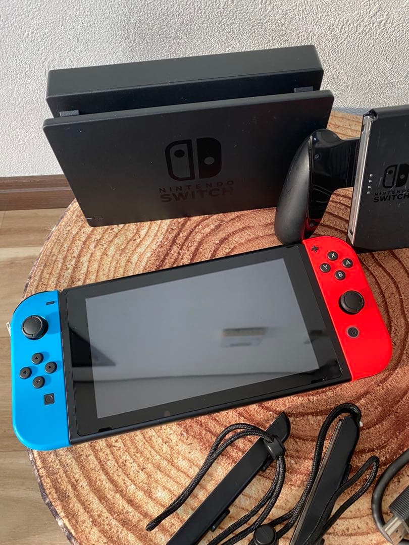 Nintendo Switch ニンテンドースイッチ本体　ネオン　箱無し ②